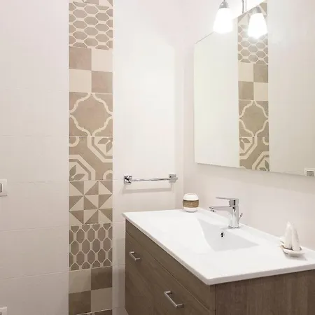 Domusvelata Oda ve Kahvaltı Napoli