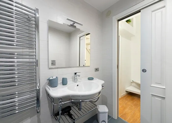 Domusvelata Bed & Breakfast Naples